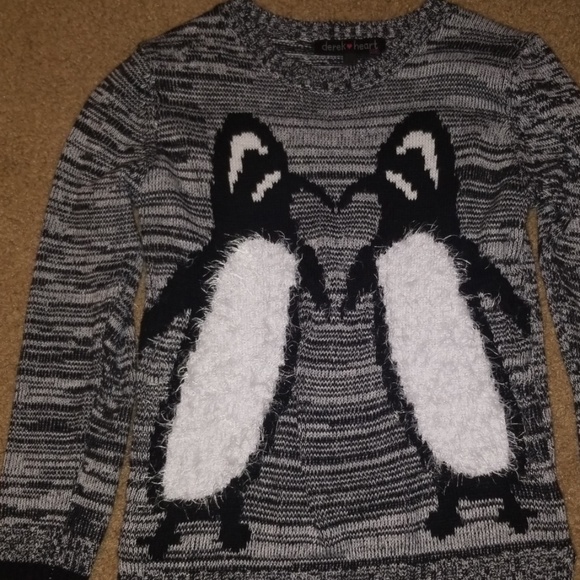 Sweater - Picture 2 of 4